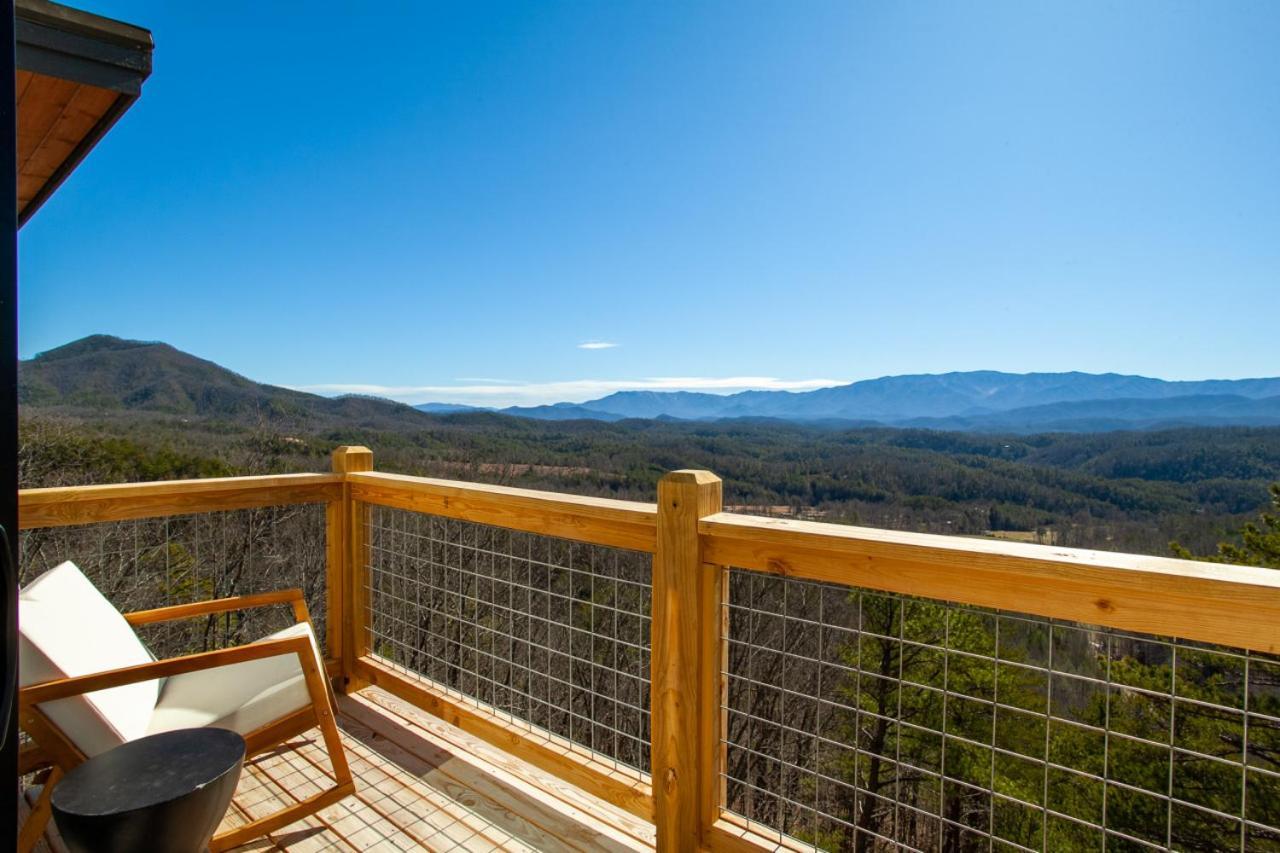 3 Pines Lodges Luxury Mountain View Hot Tub Sevierville Exterior foto